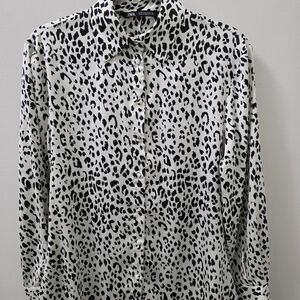 Zara Women's Black and White Leopard Print Shirt